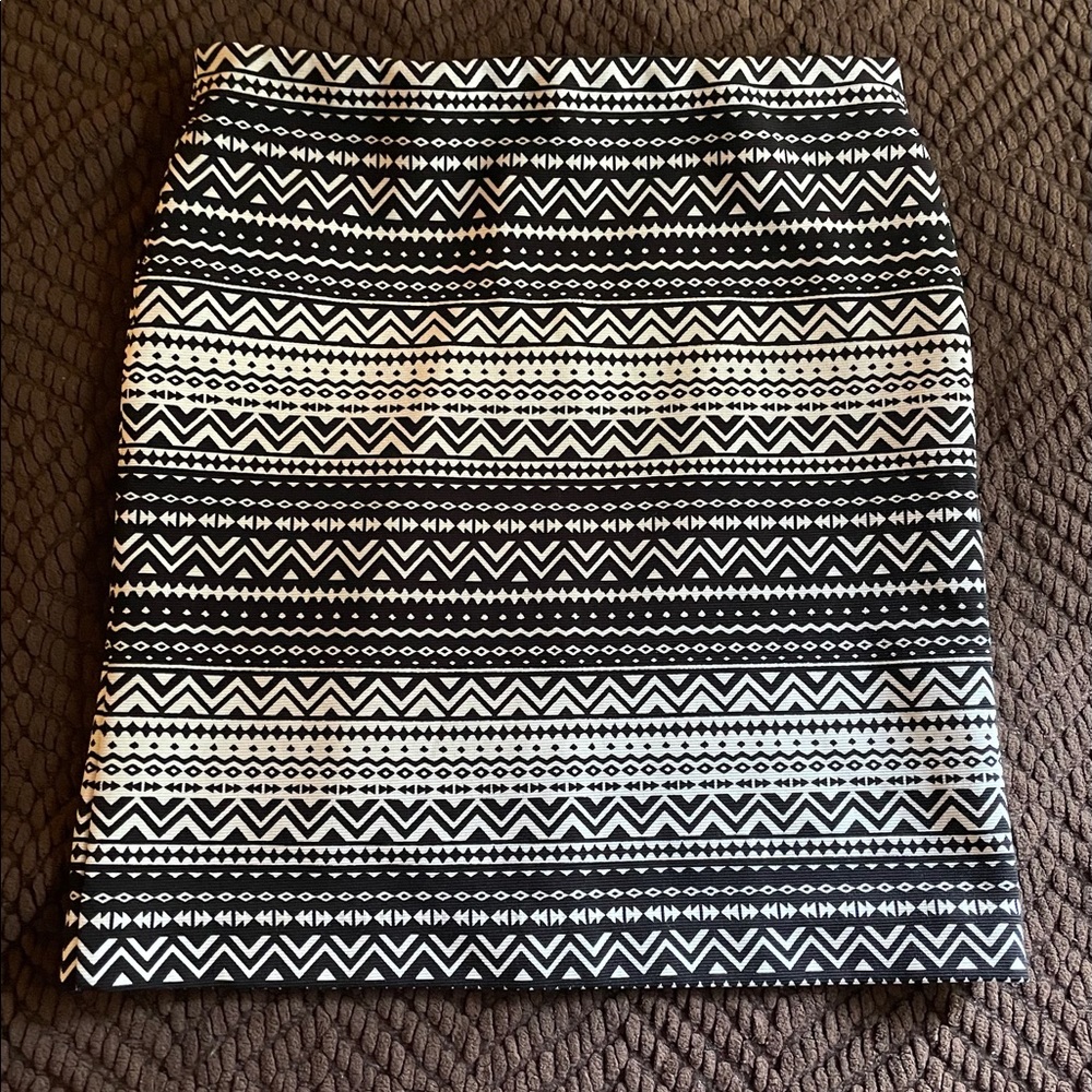 Forever 21 skirt